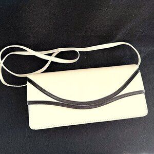 Versatile 4-way cream bag, black trim - NEW